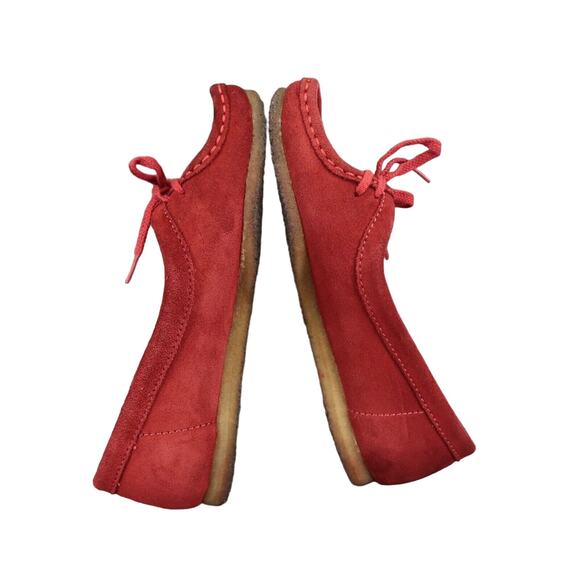 Clarks Shoes Womens 7 Moccasin Loafer Chukka Classic Flat Leather Red Crepe Sole - Picture 8 of 14
